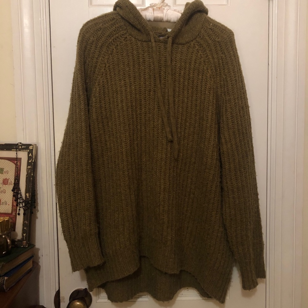 Hoodie sweater